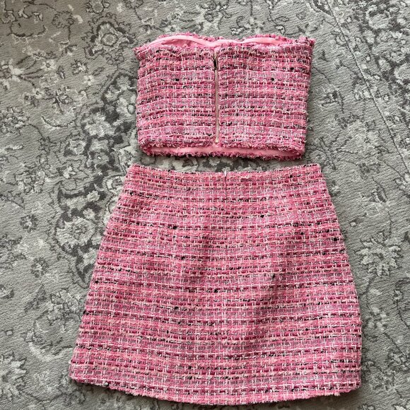 Generation Love Tweed Mini Skirt With Chain Detail & Matching Bustier - Picture 2 of 2